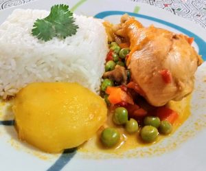 ESTOFADO DE POLLO FÁCIL - Una Receta de Cocina